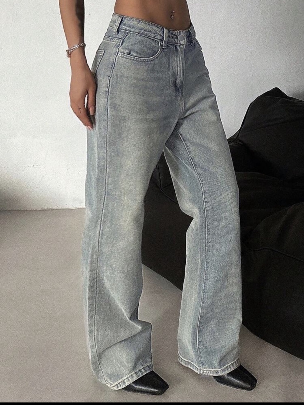 Women's Wide Leg Jeans